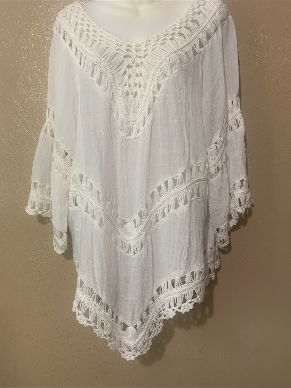 Vivid 3X Boho White Crochet-Trim Tunic Top